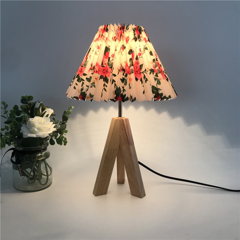 [Xianfan] transfronteriza de ahorro de volumen de la vendimia de mediados de-antiguo impreso plisado lámpara de mesa de sombra KD plegable Lámpara decorativa