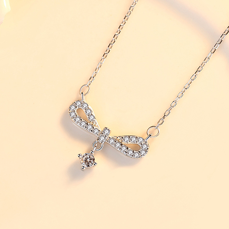 Internet celebridad Singapur arco s925 Collar de plata lindo nicho diseño simple borla clavícula cadena femenina