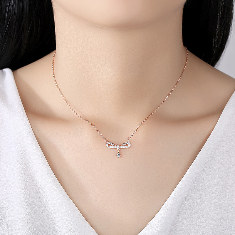 Internet celebridad Singapur arco s925 Collar de plata lindo nicho diseño simple borla clavícula cadena femenina