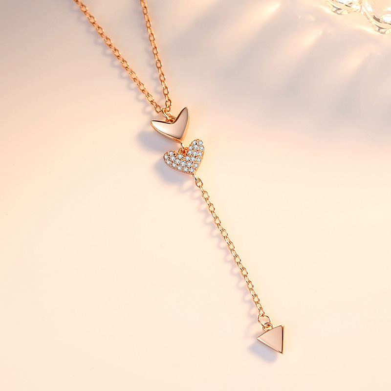 Celebridad en línea Singapur s925 plata flecha amor COLLAR COLGANTE nicho simple diseño en forma de corazón clavícula cadena femenina