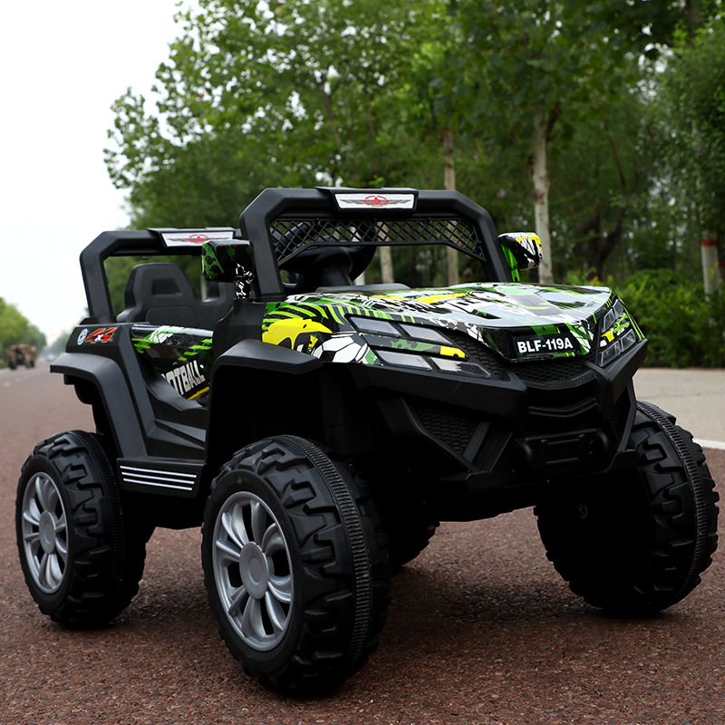 El coche de juguete eléctrico de cuatro ruedas para niños puede sentarse vehículo todoterreno con tracción en las cuatro ruedas con control remoto coche de gas niños lote de coches de educación temprana