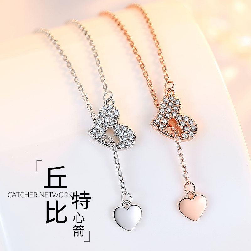 Celebridad en línea Singapur S925 plata Cupido en forma de corazón COLLAR COLGANTE nicho simple diseño amor clavícula cadena femenina
