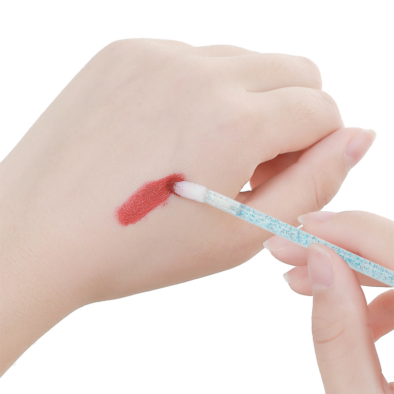 50 piezas/paquete Cepillo de labios de varilla de cristal desechable Cepillo de brillo de labios Cepillo de maquillaje Herramienta de belleza Cepillo de lápiz labial portátil