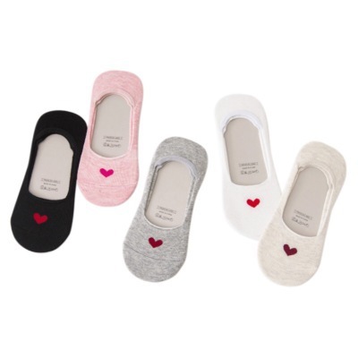 200-needle spring and summer women's solid color cotton invisible socks Love solid color low cut shallow mouth non-slip silicone bean socks for women