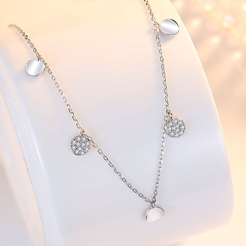 La celebridad en línea Singapur S925 ronda de plata esterlina COLLAR COLGANTE nicho diseño simple ronda clavícula cadena femenina fabricante