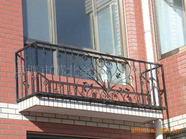 欧式锻打铁艺空调防护围栏 楼盘工程铁艺空调架 别墅窗台金属栏杆