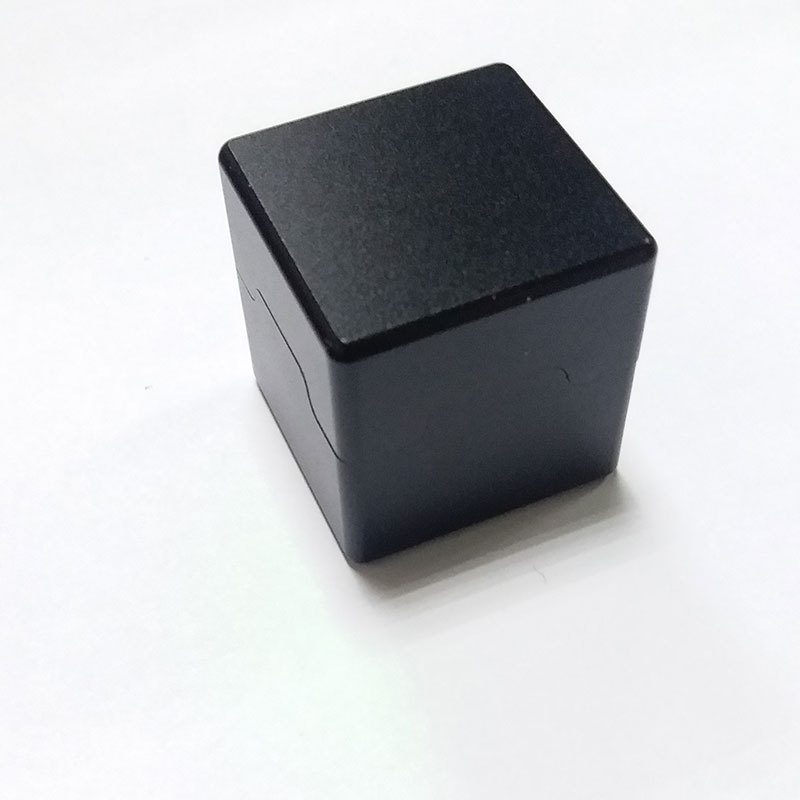 Caja de chocolate billar caja de chocolate en polvo mesa al por mayor Bola de metal clip de chocolate R2 cubierta inferior caja de chocolate no magnética