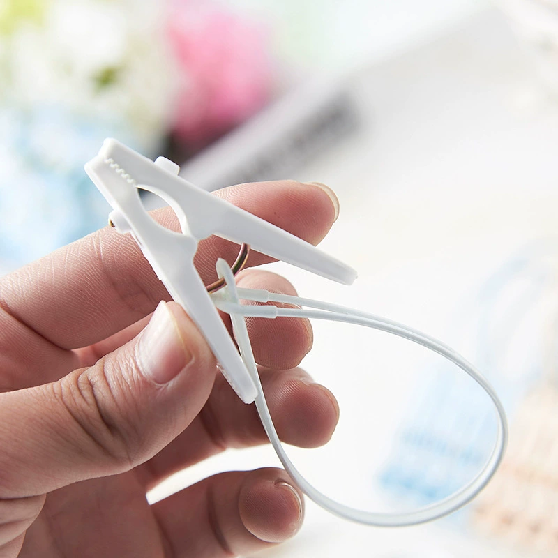 Windproof universal handheld plastic hanger for traveling, towel, socks, drying rack
