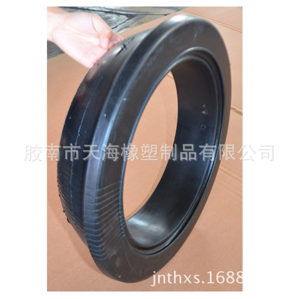 农用播种机轮胎17X4英寸光面空心不充气橡胶轮胎农用播种机零配件