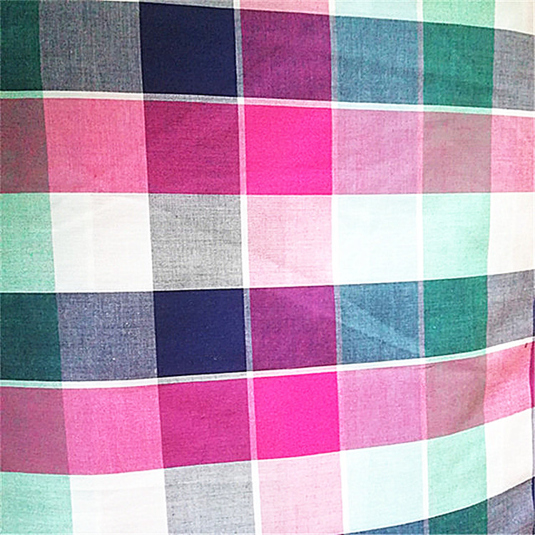 库存现货低价处理  纯棉色织格  服装面料 衬衫面料 工作服面料