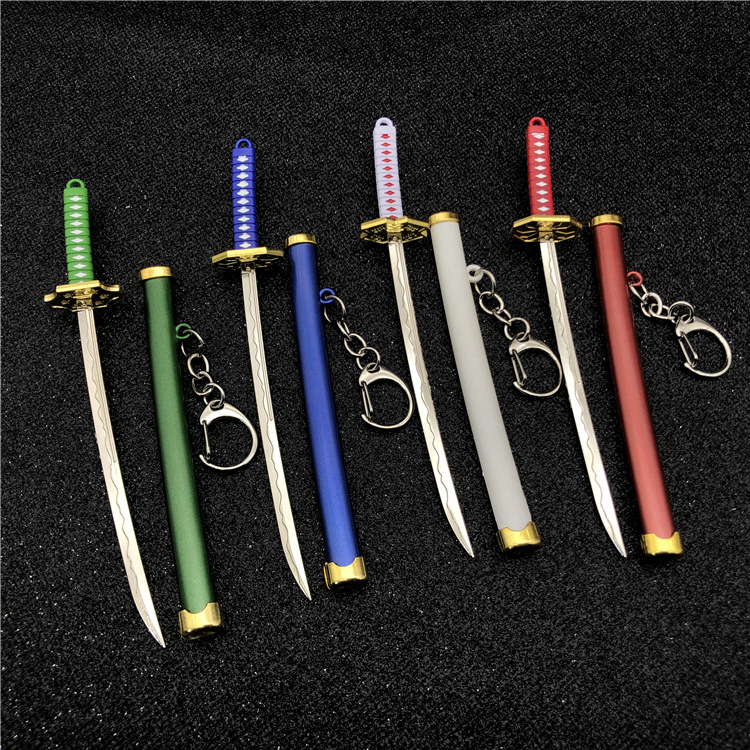 SCABBARD 원피스 NARUTO SASUKE GRASS ZHIJIAN SWORD 키 체인 죽음 사우론 눈 걷는 칼 버클 작은 액세서리 선물