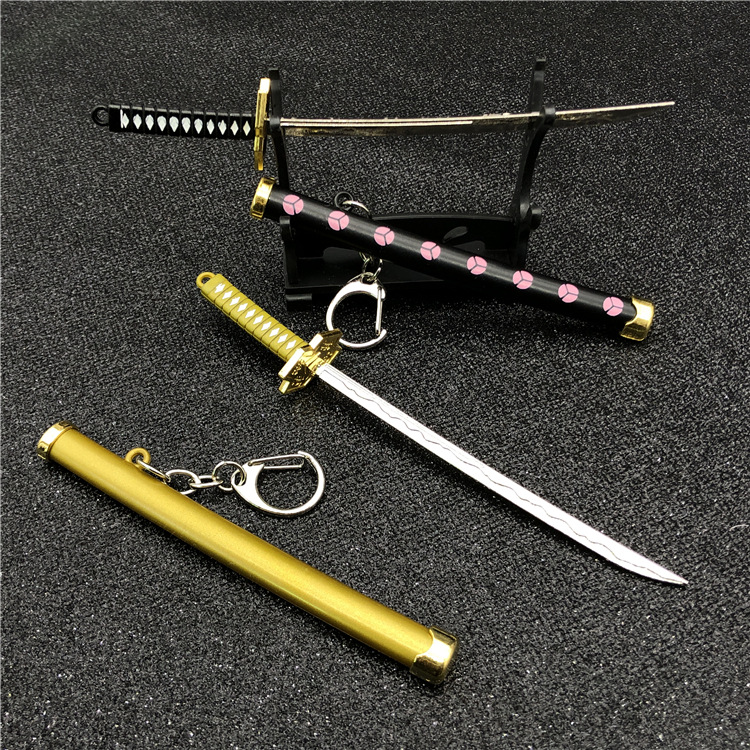 SCABBARD 원피스 NARUTO SASUKE GRASS ZHIJIAN SWORD 키 체인 죽음 사우론 눈 걷는 칼 버클 작은 액세서리 선물