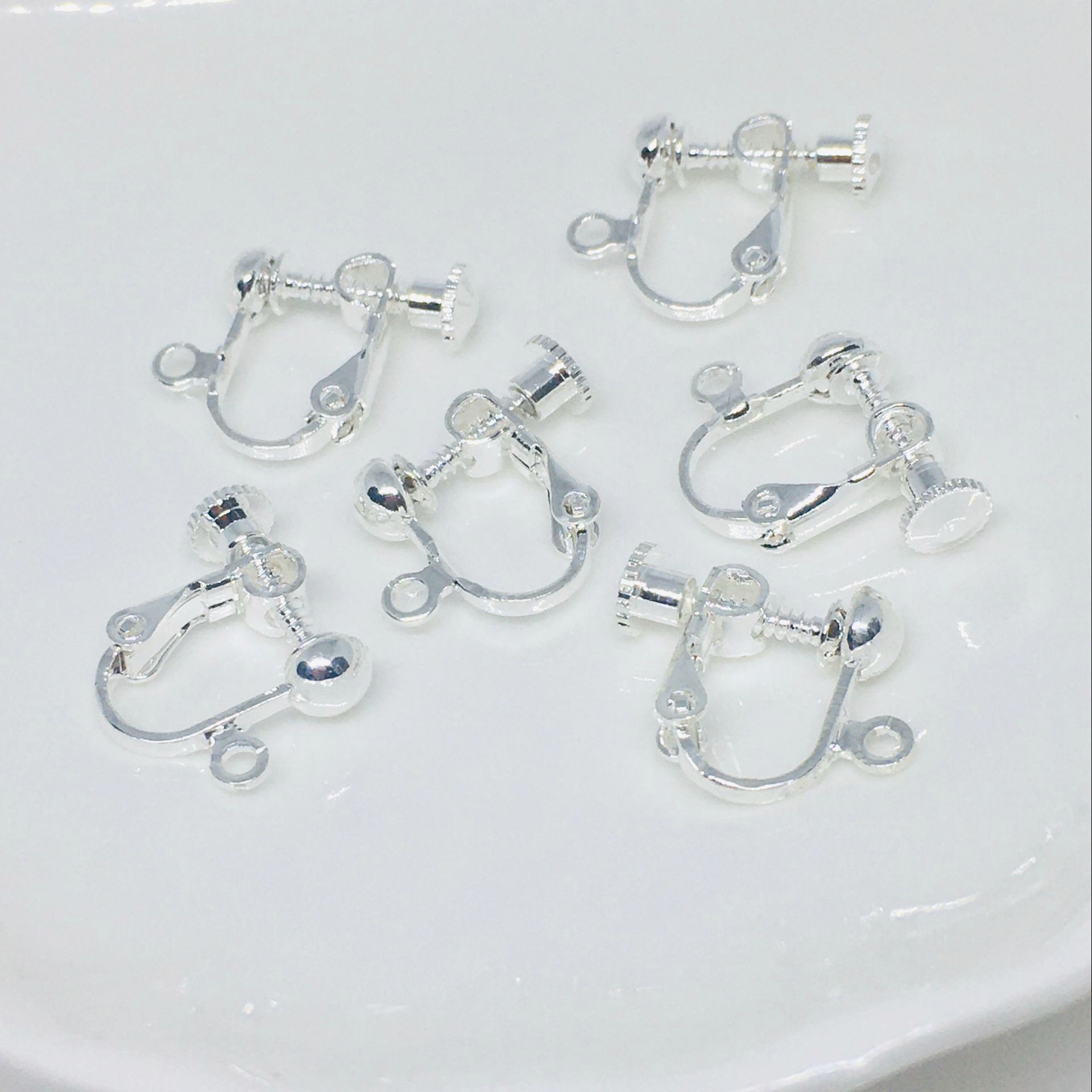 ノンホールスクリューイヤークリップ、波珠ヘッド、吊り下げU字型、調節可能DIYイヤリング素材、新中式イヤリング