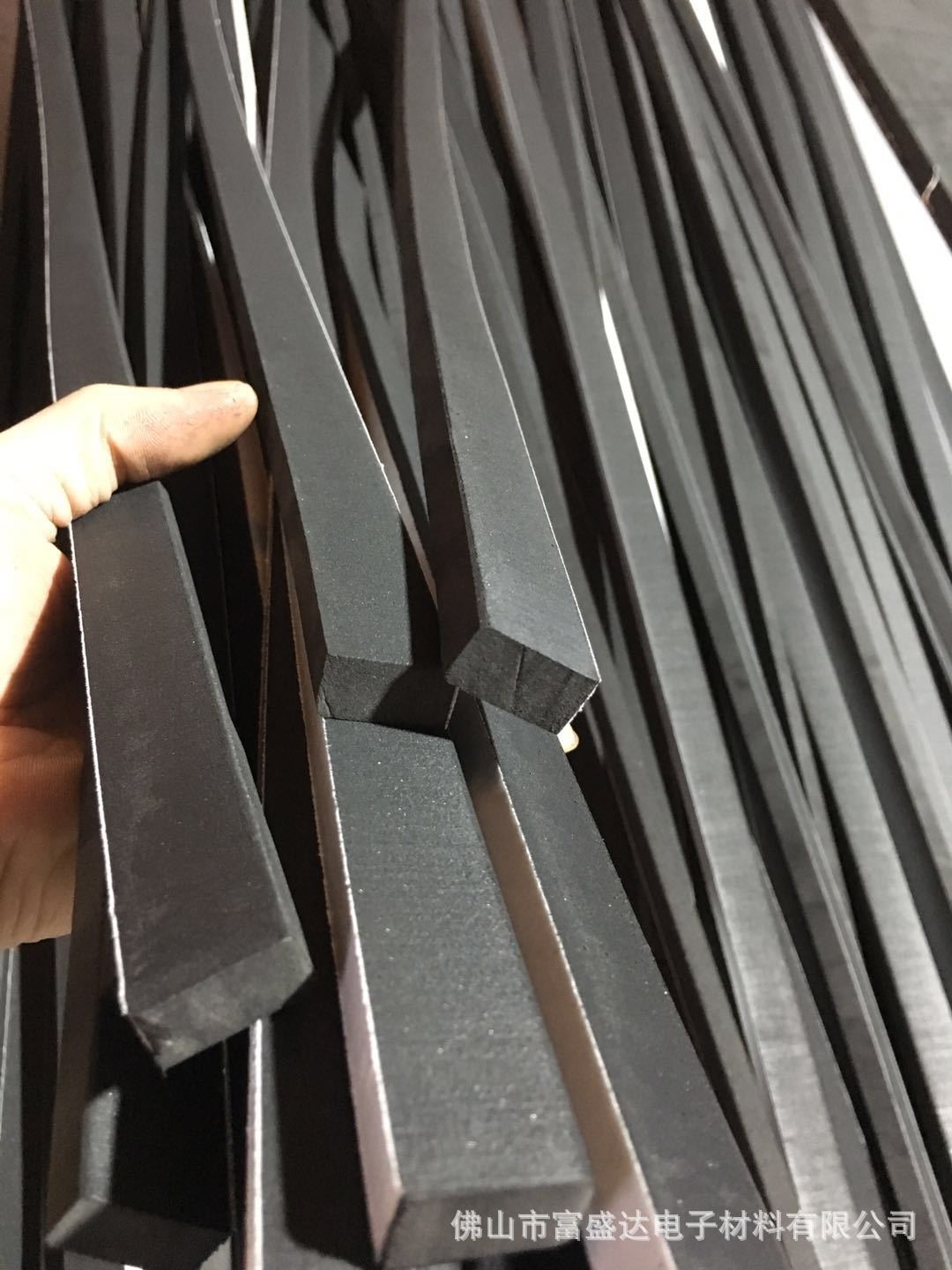 厂家直供 EVA单面胶条 幕墙胶条，防水密封胶条 eva长条免费拿样