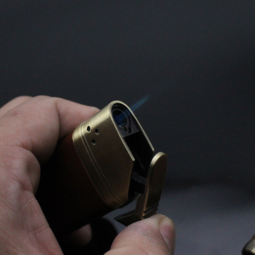 Dropshipping cross-border leather direct-to-windproof ultra-thin lighter metal cigarette lighter creative men's gifts personalized wholesale