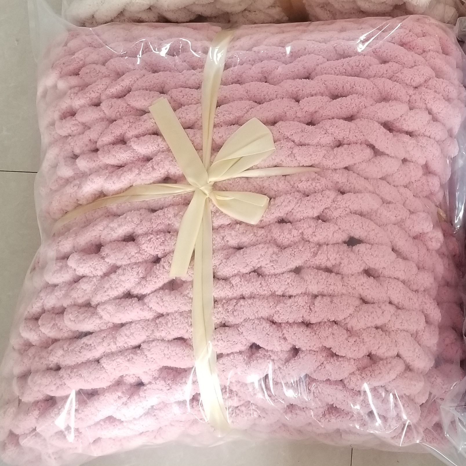 Amazon DIY manta de chenilla sub-hilo grueso hilo de lana de Islandia lana gruesa tejida a mano cojín almohada animal nido