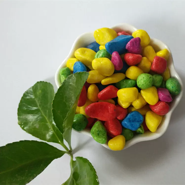 批发五彩石子染色小石头园艺七彩石鱼缸彩色鹅卵石鱼缸造景石碎石