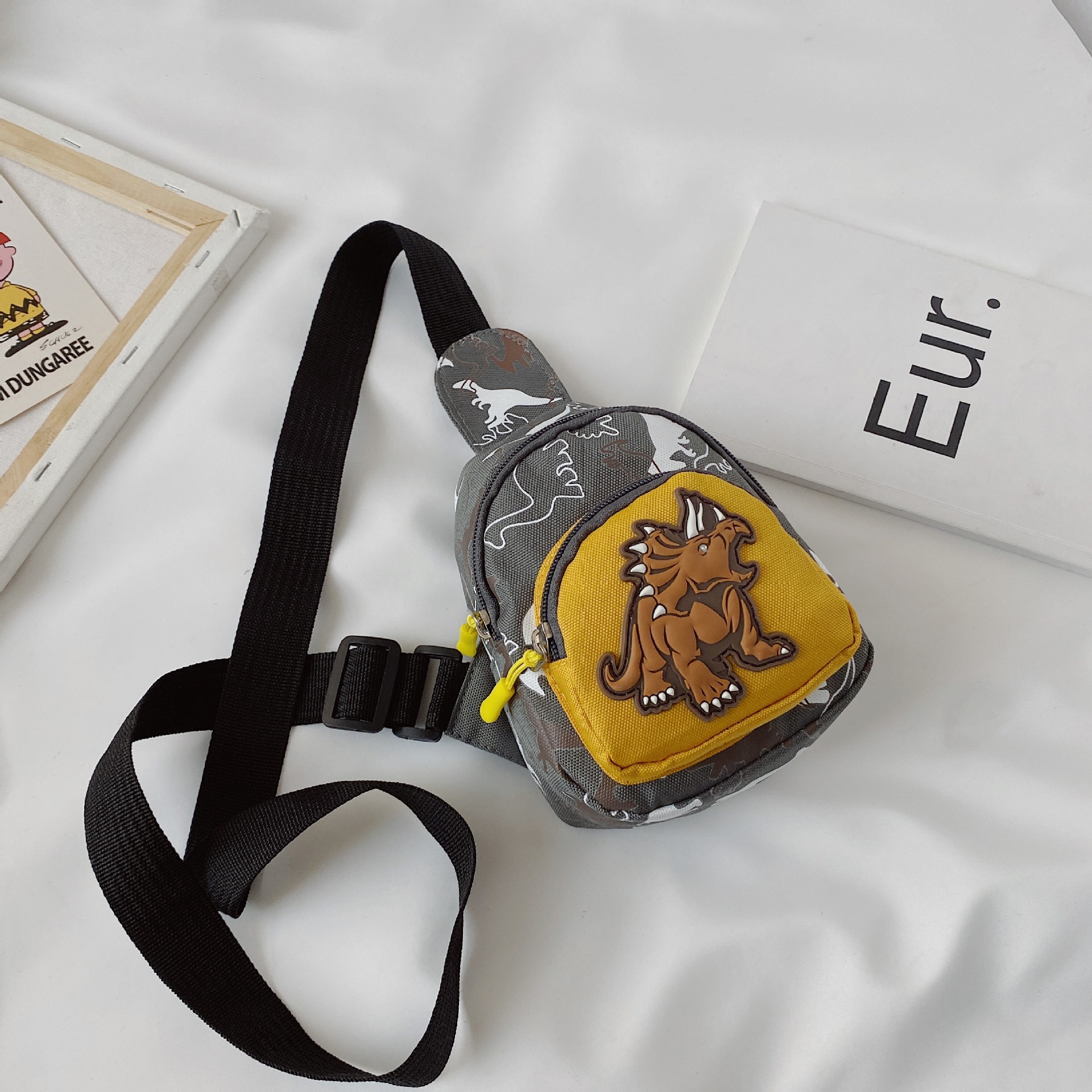 Bolsa de cintura para niños de comercio exterior 2020 nueva bolsa de pecho de dinosaurio lindo camuflaje de dibujos animados bebé crossbody monedero bolso de los niños