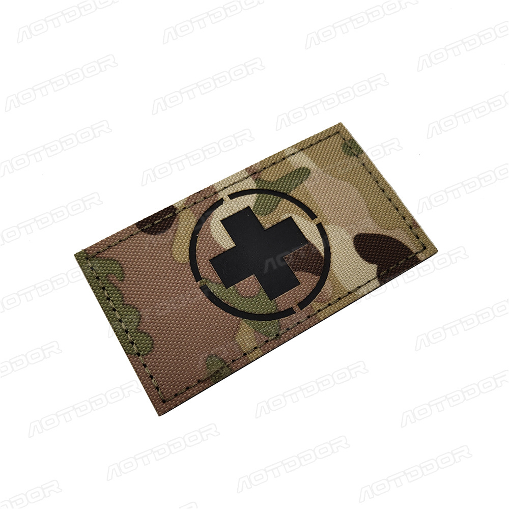 Parches de bandera IR europeo tela reflectante Velcro sello bandera camuflaje brazalete en stock