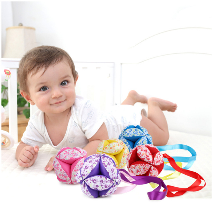 Creativo paño mano bola bebé sonajero bebé interactivo paño bola puede jugar bola cinta bordada Bola de juguete
