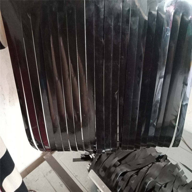 Fixed conveyor mouth simple small strip soft door curtain black opaque small wind curtain 2cm wide small strip curtain dust curtain