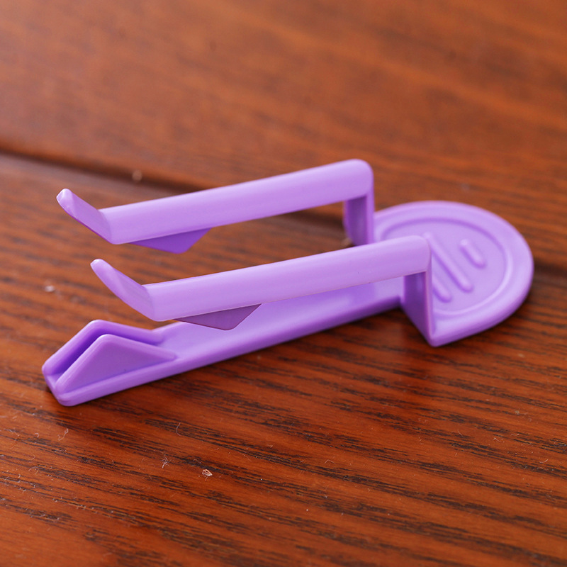 Garbage can, non-slip garbage bag, clips included