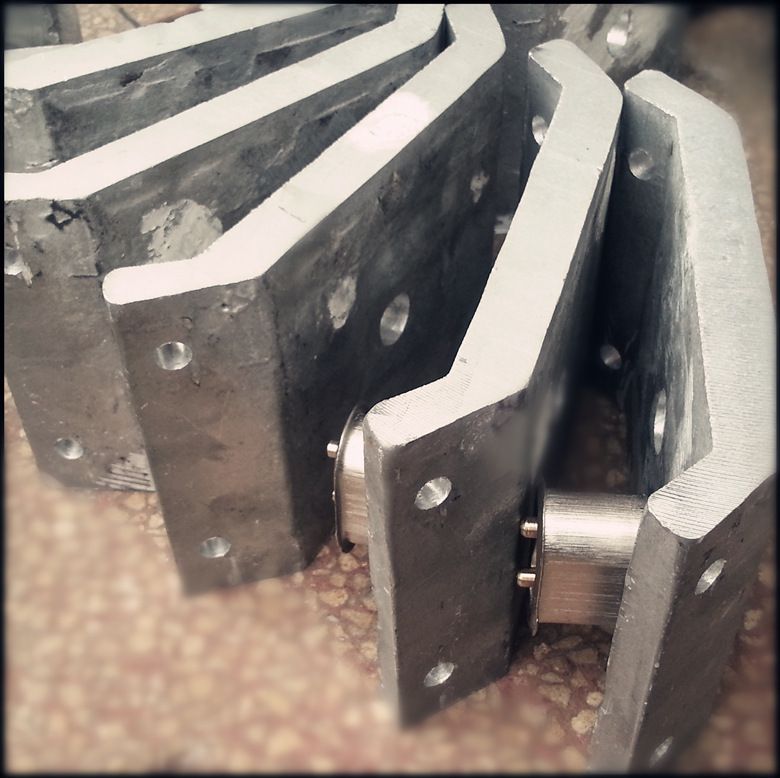 【骏辉电热】供应插头式铸铝发热块 优质铸铝加热板发热板1000w