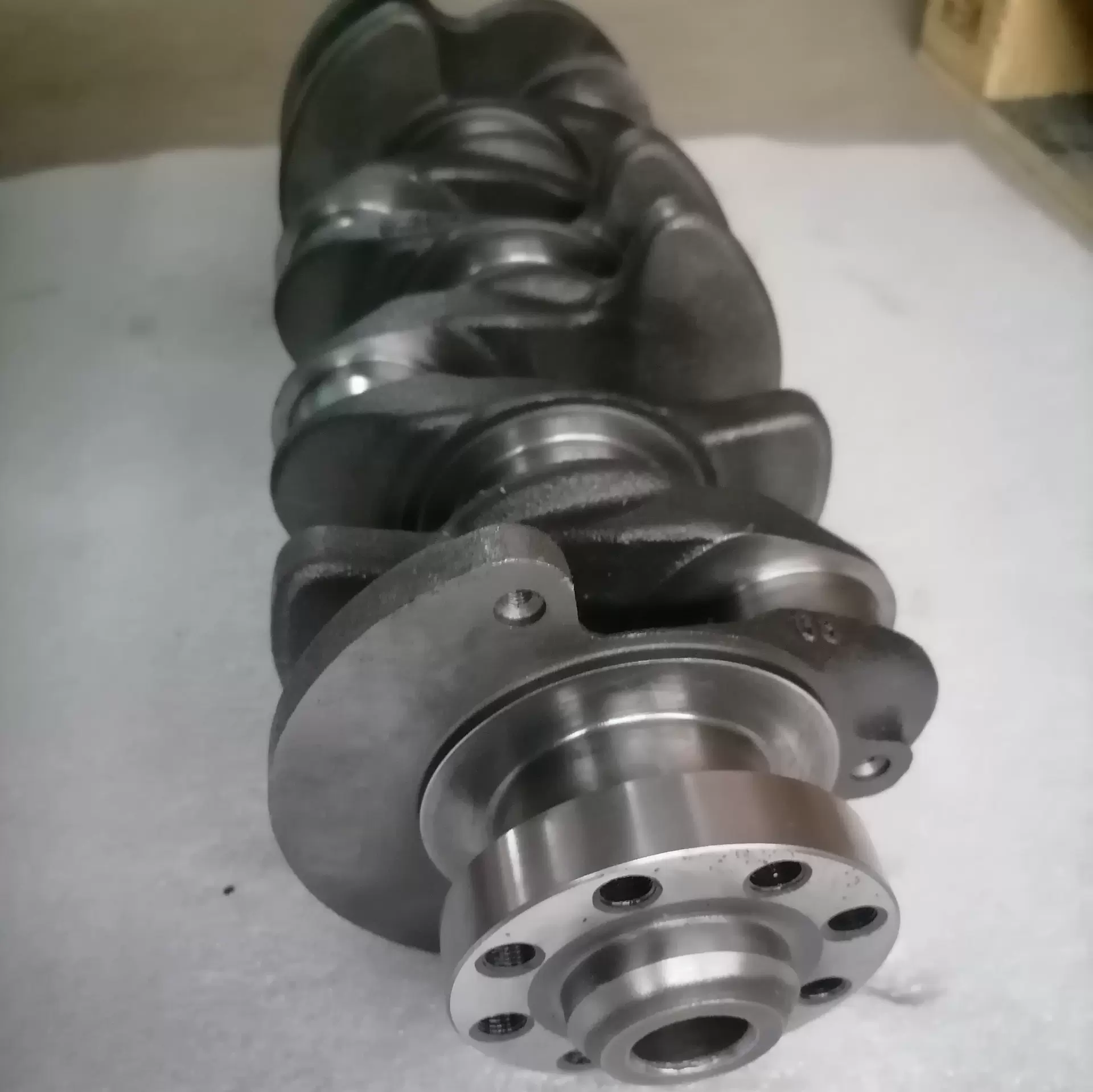 厂家批发EA888发动机曲轴1.8/2.0TOE 06J105021P