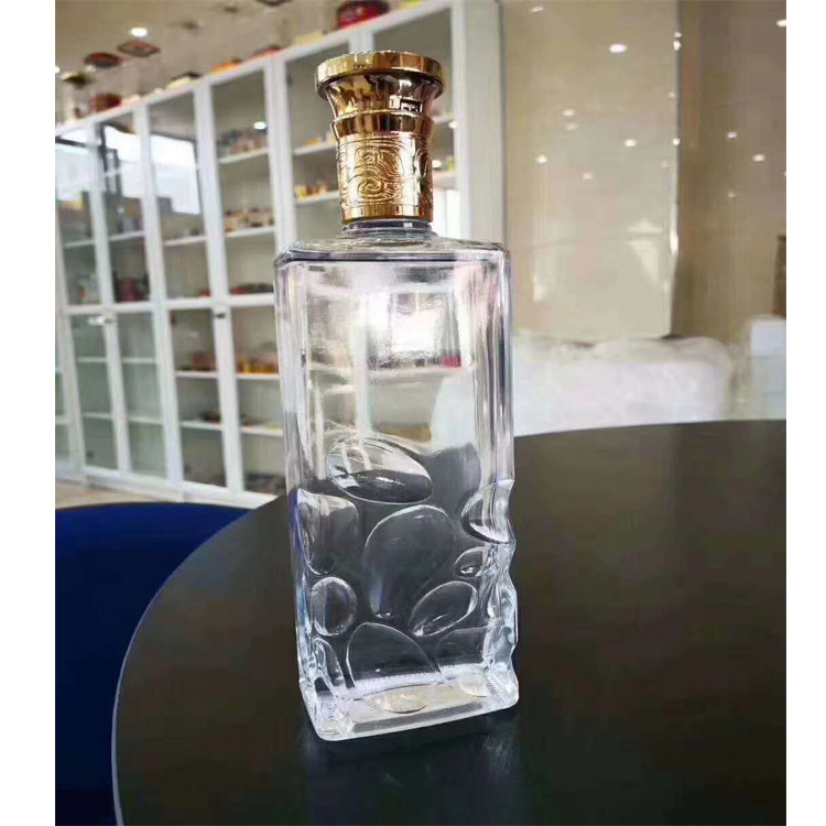 厂家热销 精白料 空玻璃瓶 白酒瓶 喷涂瓶 磨砂瓶 生产玻璃瓶