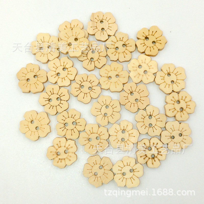 Suministro principal Yiwu Jiashan/botón de la ropa de los niños de madera natural/botón de la flor al por mayor
