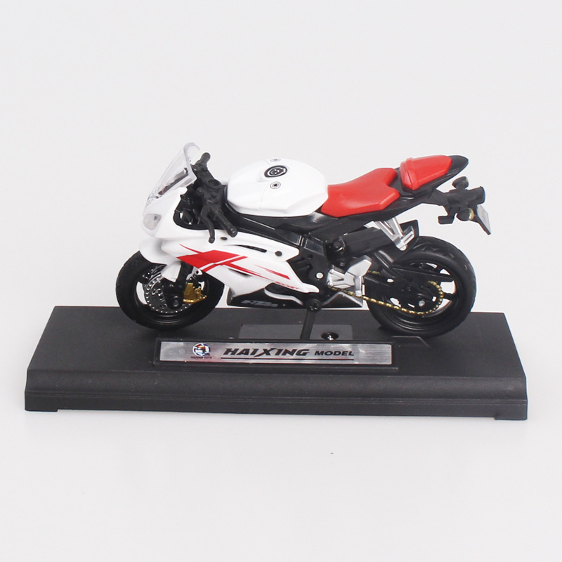 合金のオートバイの模型の置物の機関車のおもちゃのケーキの焙煎の装飾の置物の滑走のオートバイ