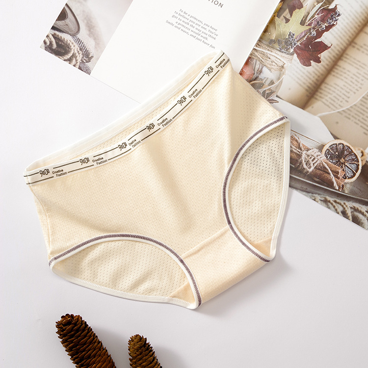 Simple malla transpirable ropa interior de algodón de mujer media cintura ropa interior ultra-fino transpirable cómodo cadera elevación de color sólido calzoncillos de las mujeres