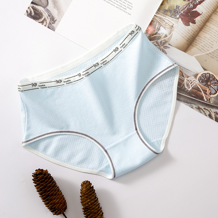 Simple malla transpirable ropa interior de algodón de mujer media cintura ropa interior ultra-fino transpirable cómodo cadera elevación de color sólido calzoncillos de las mujeres