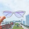 White -frame purple sheet