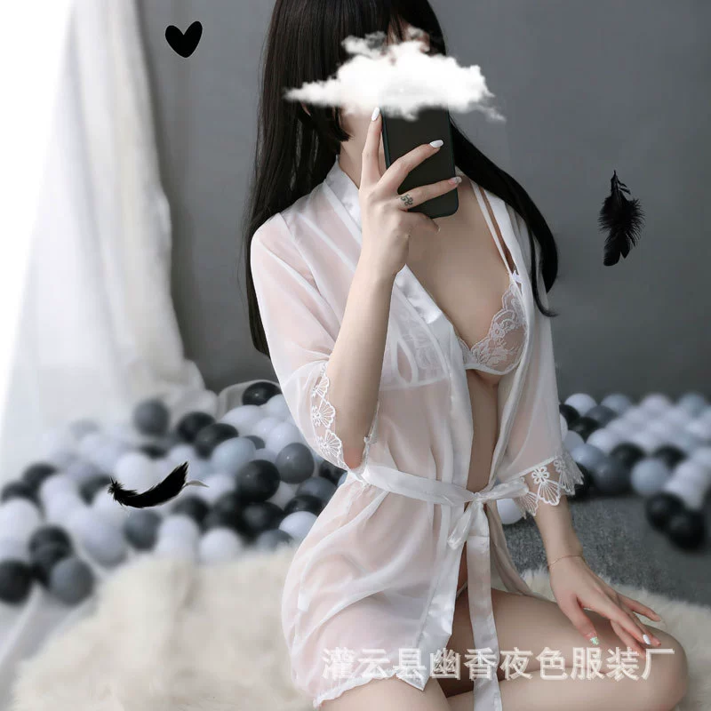 Постельное белье 林林婷? wait proper translation should translate entire string but we can't leave brand in pinyin. The instruction avoid marketplace etc. It doesn't ban brand names. Translate titles into Russian. First item: "林林婷 Underwear, bathrobe, sexy cardigan" -> 
