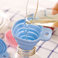 Square telescopic foldable funnel kitchen oil drip creative household liquid measuring mini oil spout oil drip wholesale