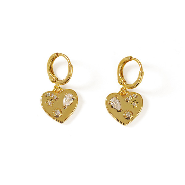 Brass cute elegant fashionable earrings with zircon heart shaped
