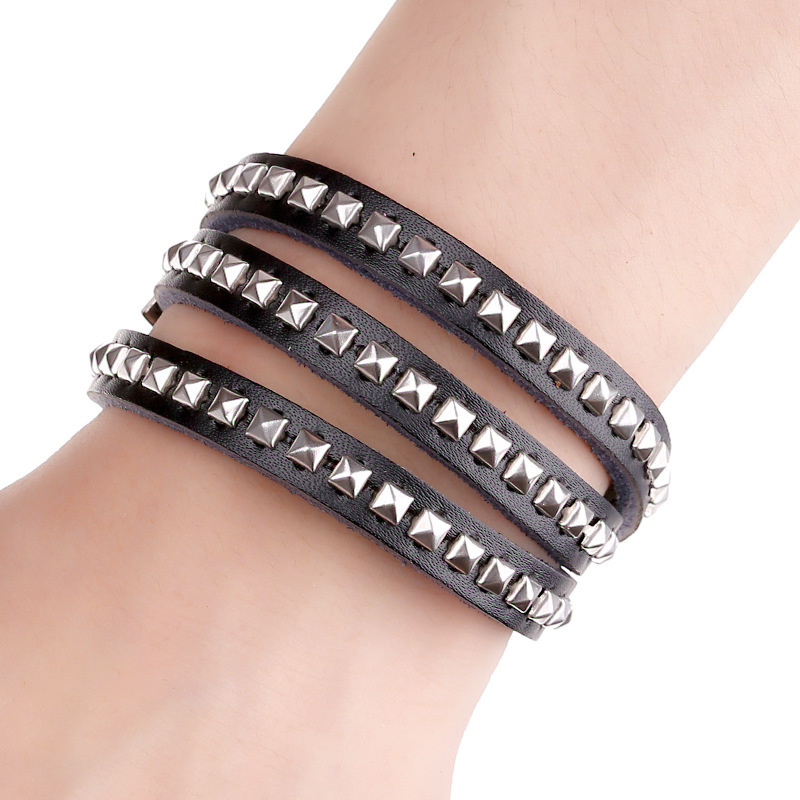 Rock Punk Silver Nail Genuine Leather Bracelet Multi-loop Cowhide Bracelet European and American New Bracelet Foreign Trade Export Jewelry Rock Punk Silver Nail Genuine Leather Bracelet Multi-loop Cowhide Bracelet European and American New Bracelet Foreign Trade Export Jewelry