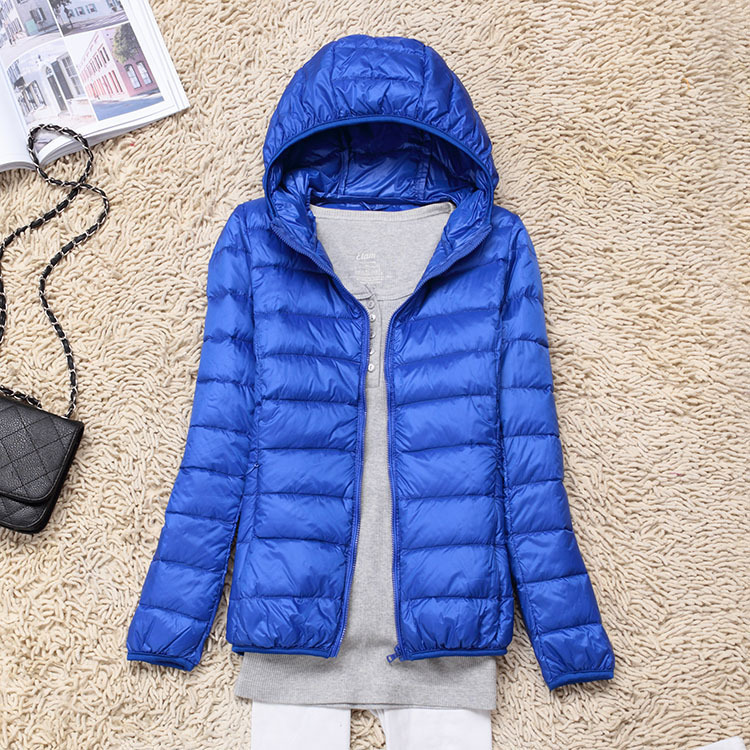 2023 Autumn and Winter New Ultra Light Women's Lightweight Hooded Down Jacket Lightweight Women's Slim Fit Plus Size Light Jacket