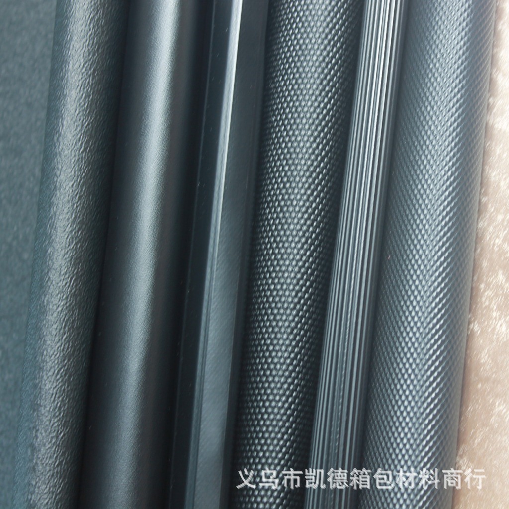 义乌厂家直销新款耐磨PVC托底皮革人造革止滑革箱包拉杆箱皮料