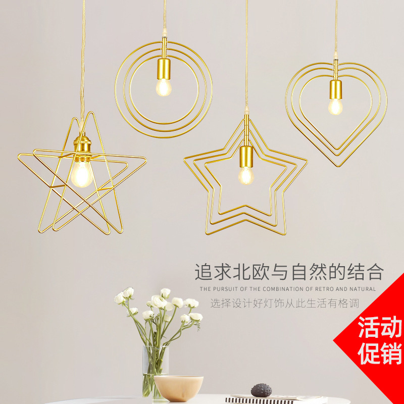 Nordic pequeña araña de una sola cabeza Golden Bar Cafe restaurante de tres cabezas simple dormitorio moderno pasillo de noche balcón