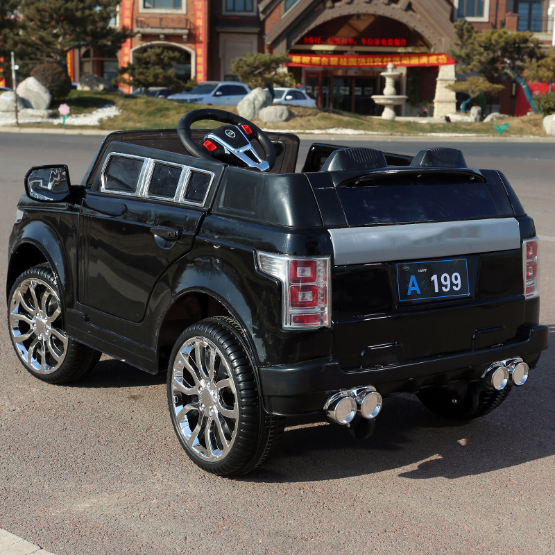 Nuevo coche eléctrico para niños de cuatro ruedas portátil para niños coche eléctrico de cuatro ruedas con tracción grande bebé juguete coche de control remoto