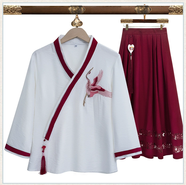 Бабушка носить летнюю одежду мама Тан костюм среднего возраста и пожилых женщин костюм старый