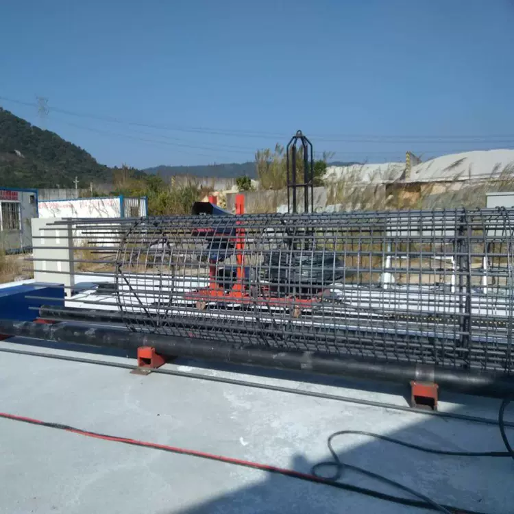 钻孔桩钢筋笼滚焊机 钢筋笼成型绕筋机现货