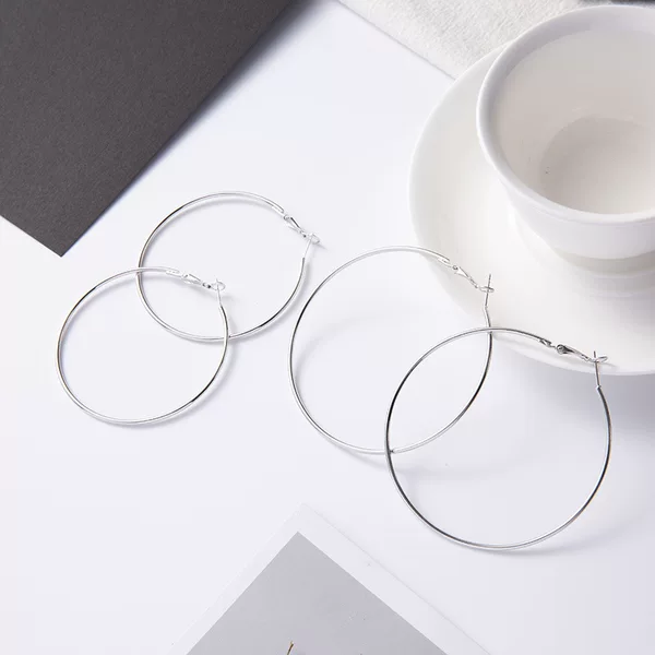 European and American Earrings, Large Circle Geometric Earrings, Elegant Cross-Border Earrings, Exaggerated European and American Plain Hoop Earrings, Aperture Earrings