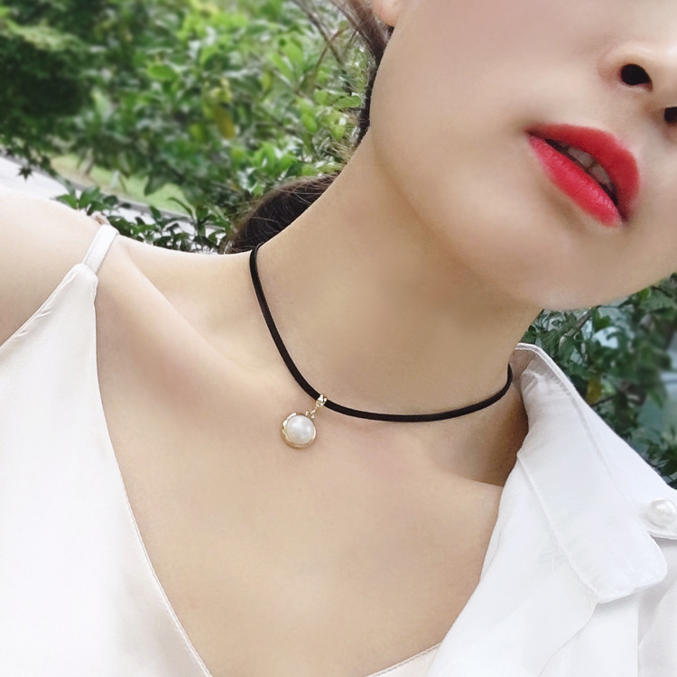 饰品脖颈链女气质人造珍珠时尚黑色性感项圈网红颈带短款锁骨项链