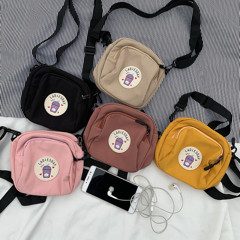 Bolso bandolera pequeño 2025 para mujer, versión coreana Ulzzang, estilo ins, simple, versátil, lindo, bolso de tela para estudiantes, dropshipping