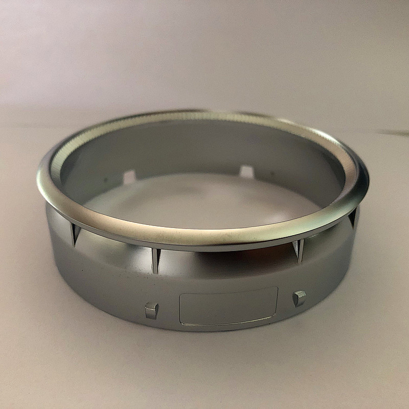 供应奔驰出风口装饰件  电镀珍珠铬加工 常州塑胶电镀加工