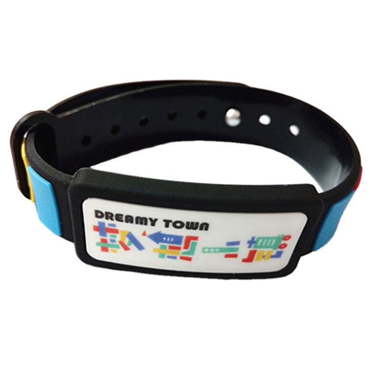 滴胶卡通PVC手腕带 PVC感应IC射频手腕带 水会储藏柜防水手环