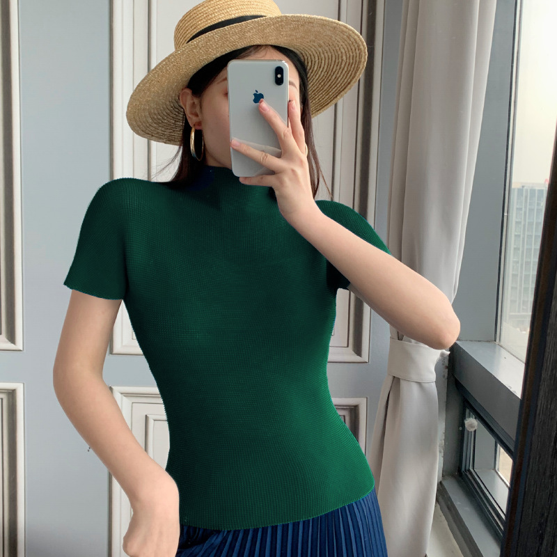 다크 그린